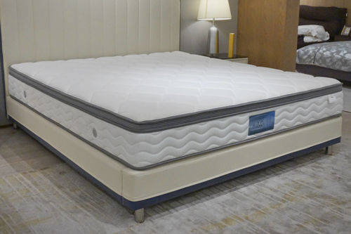 床垫测评:防螨神器慕思m5床垫来了,夏天裸睡也很爽!