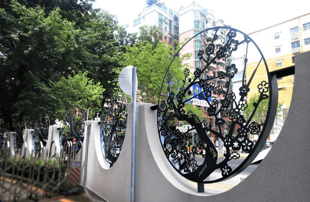 梅林打造"中康艺术长廊" 用公共艺术点亮城市生活