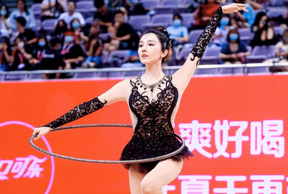 31岁陈小纭脸蛋清纯身材性感优雅迷人让人难忘