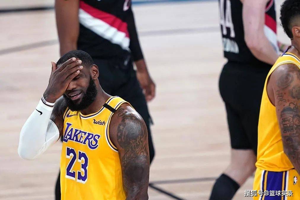 果然湖人最大隐患暴露一战创两尴尬纪录这球活该输