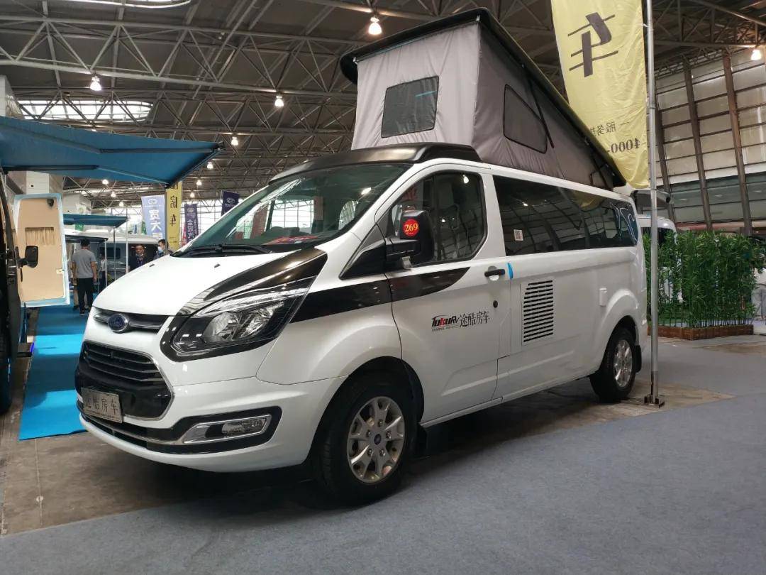 1,途酷新全顺升顶房车