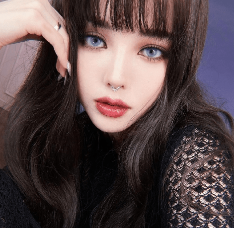 盘点鼻祖级美妆博主pony的美貌秘籍!_手机搜狐网