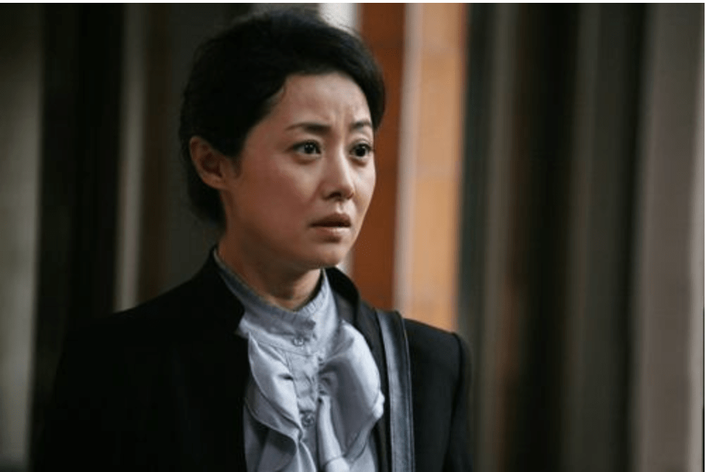两口子在一起不管多久,只要存在这2件事,离婚就在所难免了_周芸