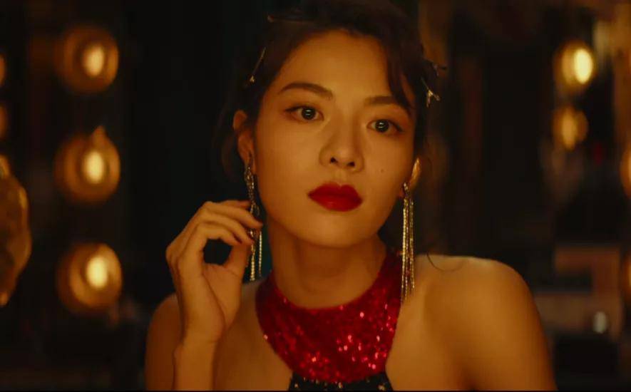 《荞麦疯长》未播先火,各种片段极致激烈,七夕最凶猛的电影