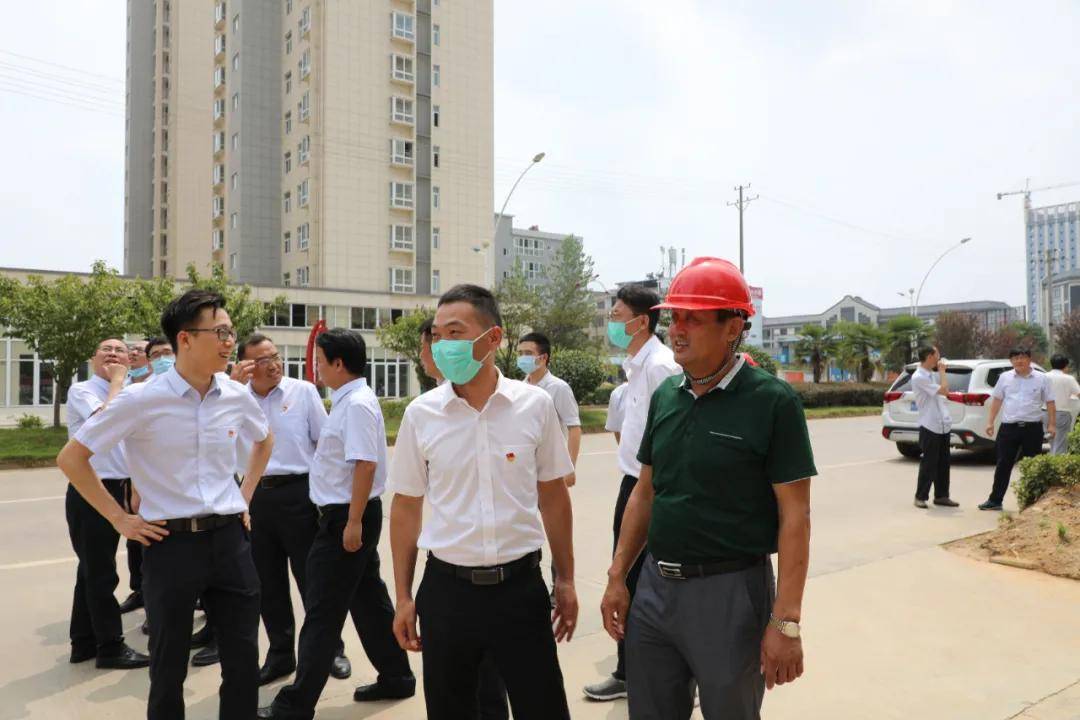 2020年8月22日,宿松县人大主任石承抚,原主任吴捍东,副主任黄毛怀,程