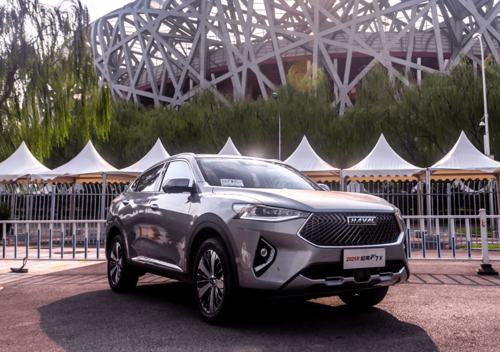 解决当下年轻人开车的"离线焦虑" "迎新月"2021款哈弗f7x有绝招