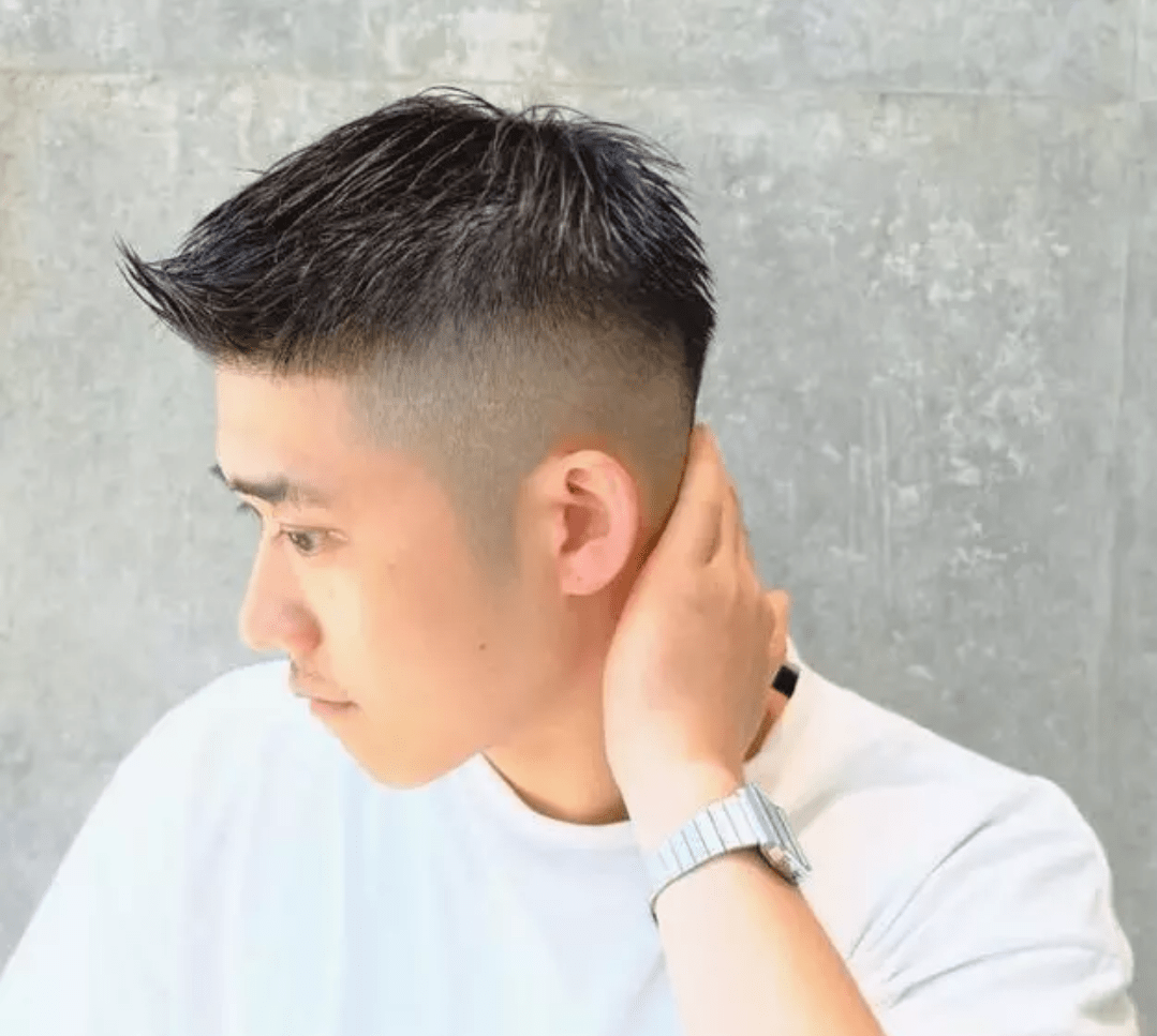当下最火最流行男发无非这5种,清爽时尚显精神,剪完想不帅都难_男士