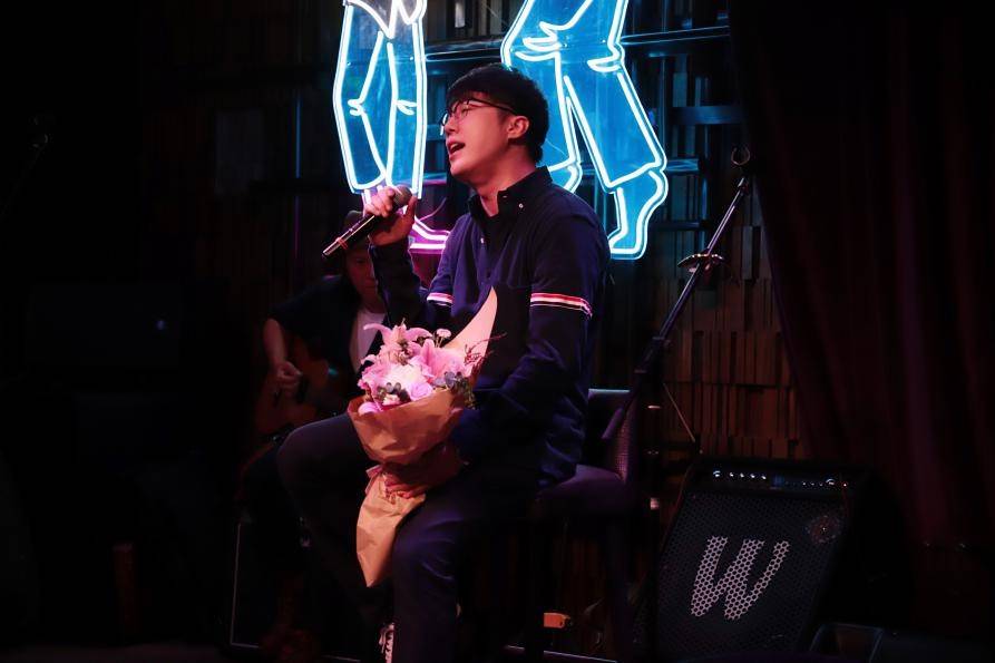 少城时代全新厂牌闻墨音乐成立首批签约艺人登台演出