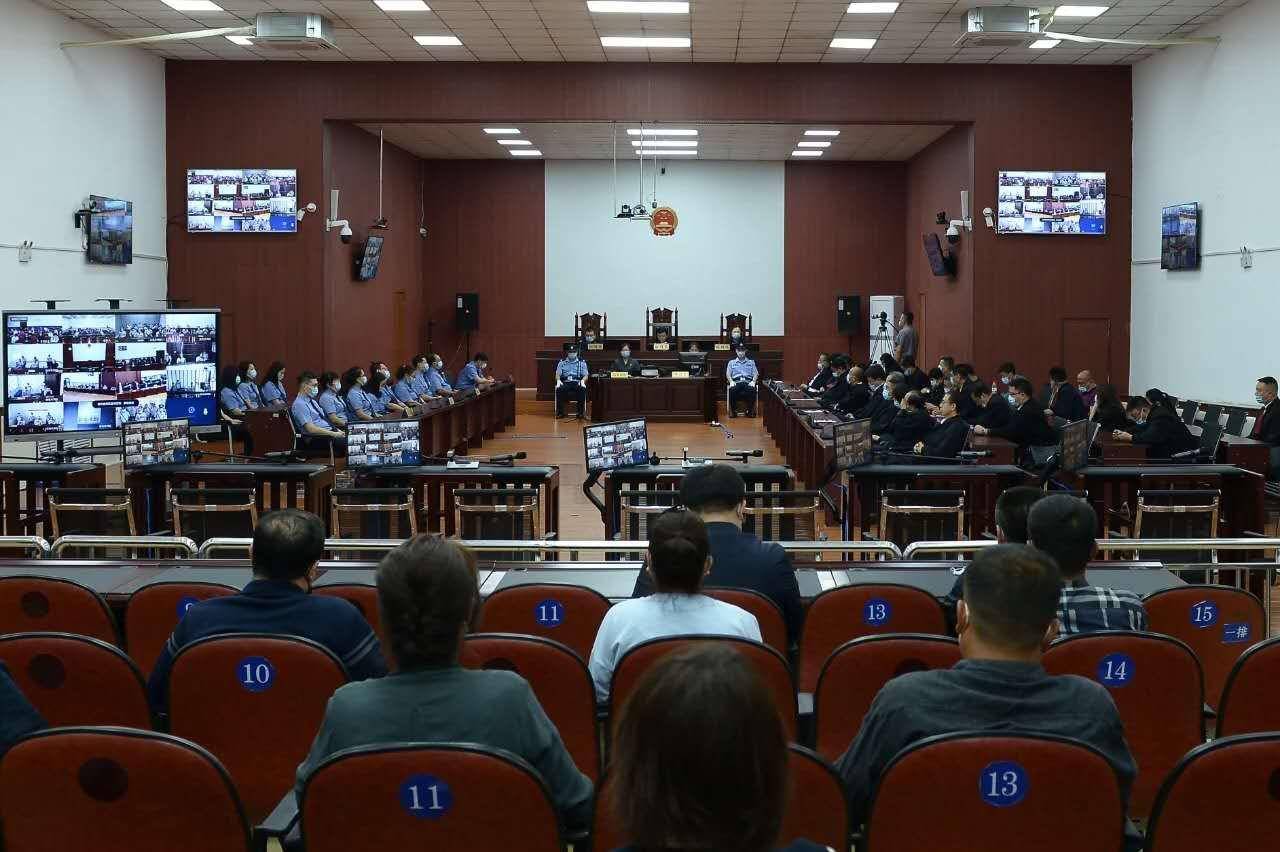 安达市人民法院经审理查明:2007年以来,以南广成为组织,领导者,张振