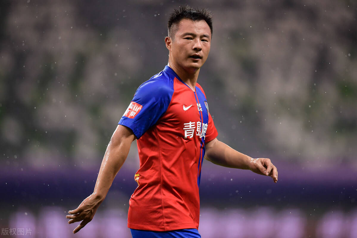 中超第8轮b组最差阵容:邹正携黄海4人入选,重庆3人泰达1人