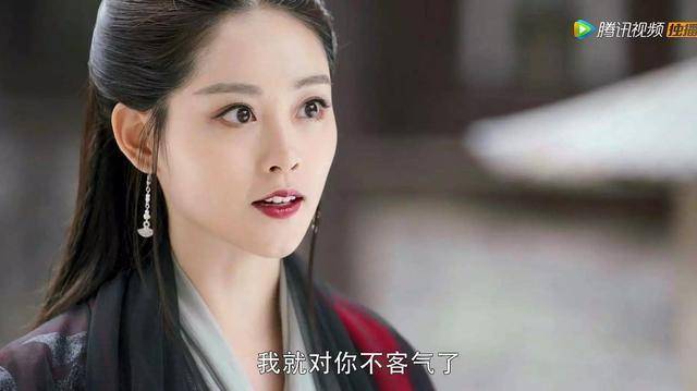 她是张无忌的内定老婆,最终却反悔嫁给大叔,原因不得不服