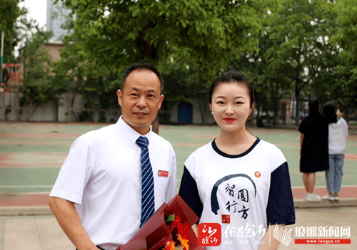 沂蒙山又飛出百靈鳥臨沂一中賈祥君考取上海音樂學院