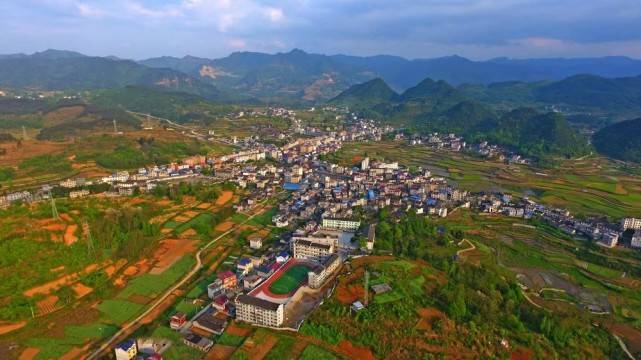 安置区里健身乐_民乐镇