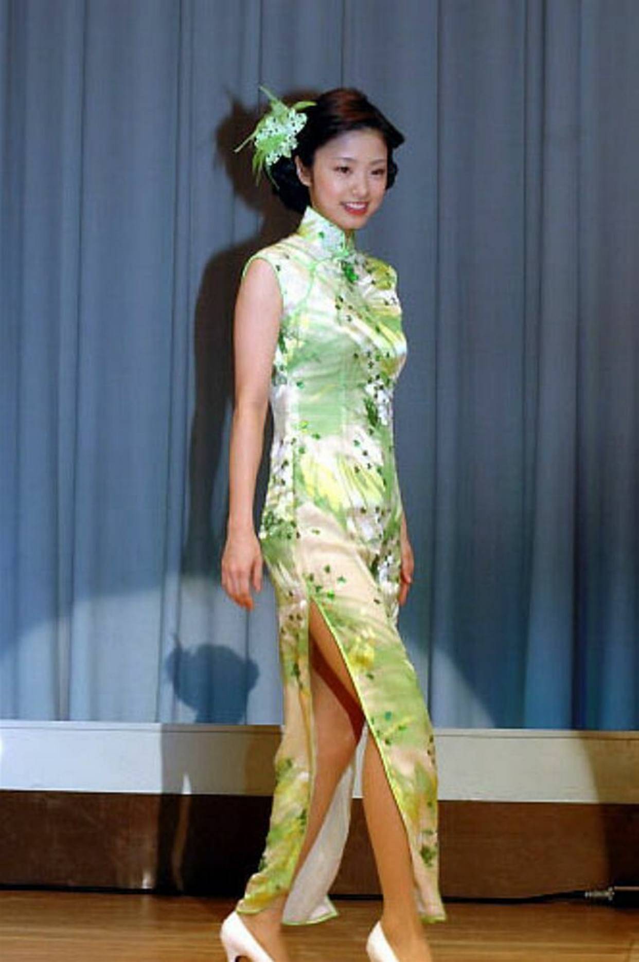 10位日本气质女神旗袍造型大公开,绝美神颜引粉丝暴动:零违和感