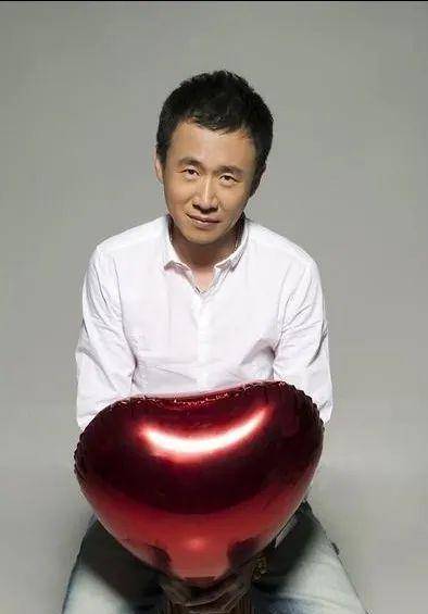 姜峰妈妈含泪披露:儿子为拯救身患7种癌症的她,把病房当成了家