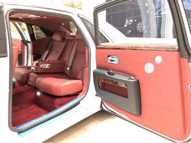 全新劳斯莱斯古思特隐藏六座改装裸惠