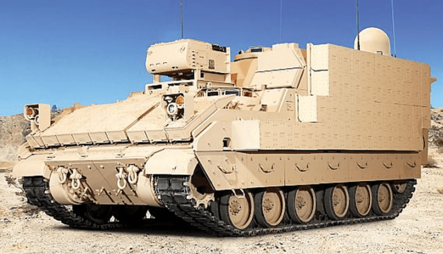 新版战场出租车交付美军,斯崔克被抛弃,厚甲才是王道_装甲输送车