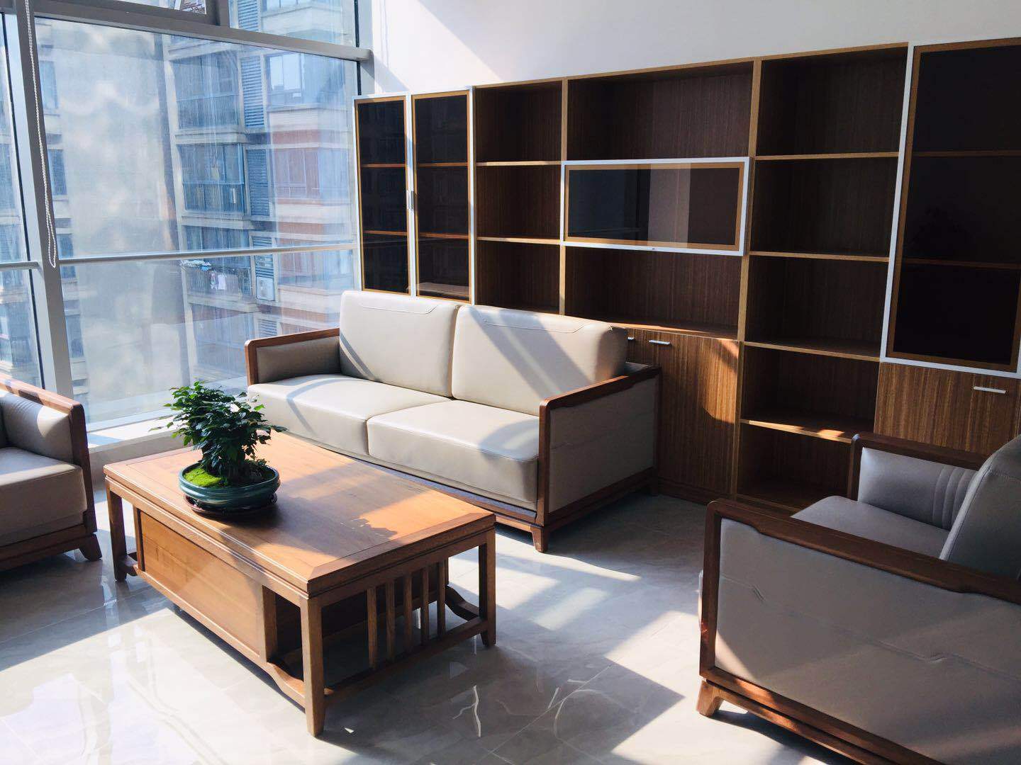 办公室装修中的油漆分类与使用