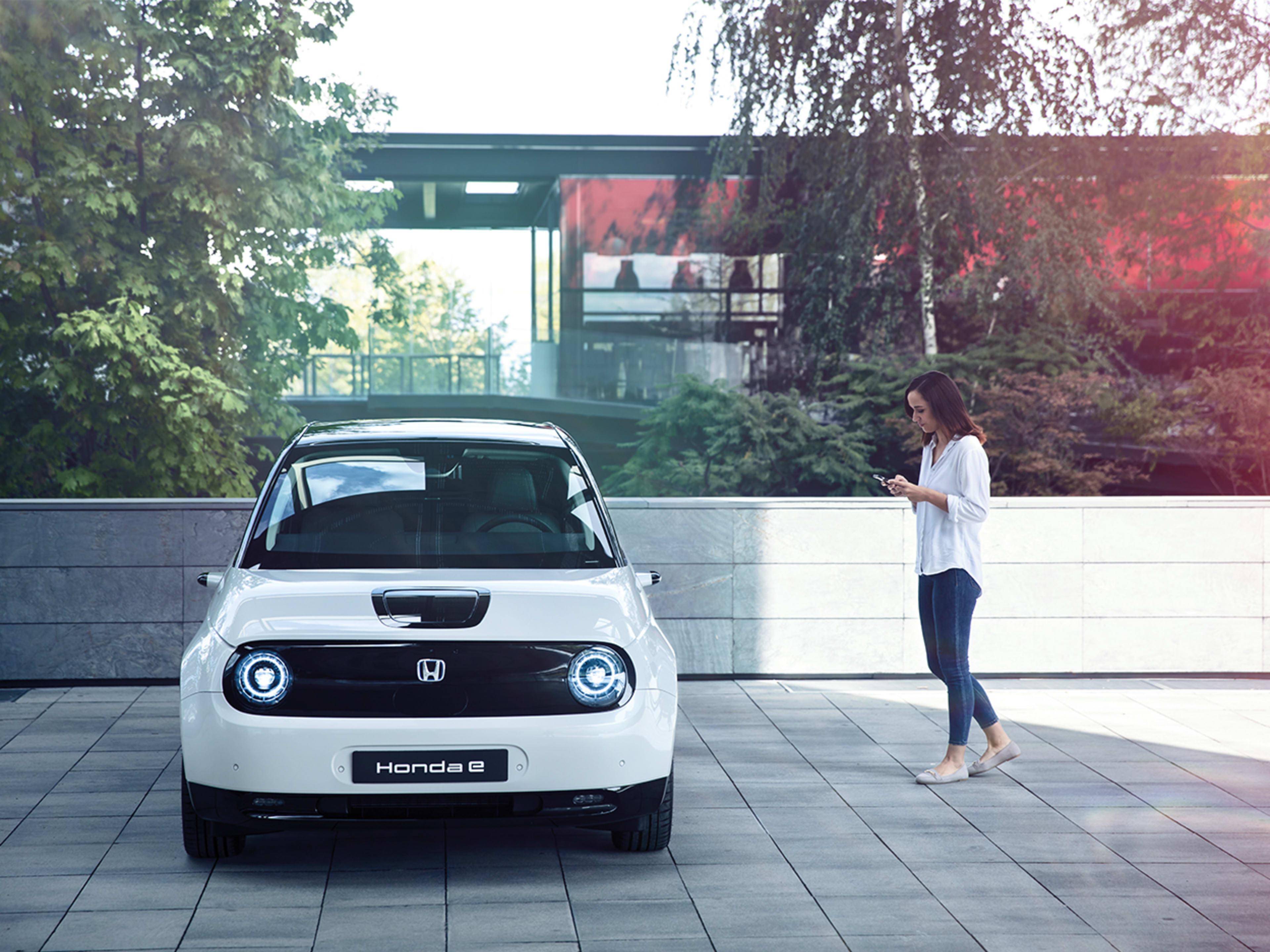 honda e开订两周即断货,本田也在玩饥饿营销吗?