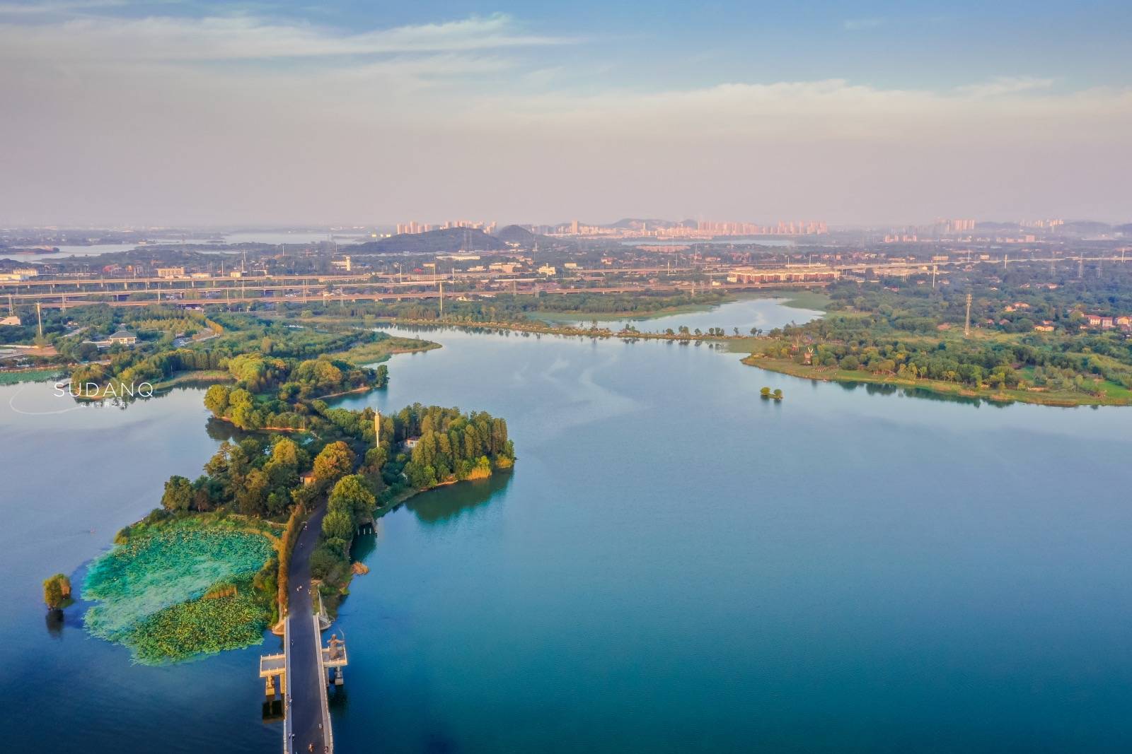 原创武汉东湖传说有龙100多年前与长江相连今为中国第二大城中湖