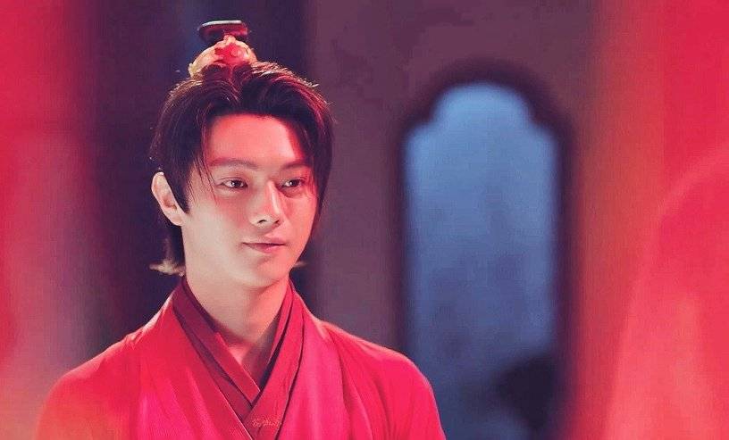 盘点10位古装剧红衣美男成毅肖战许凯穿红衣都仙气满满