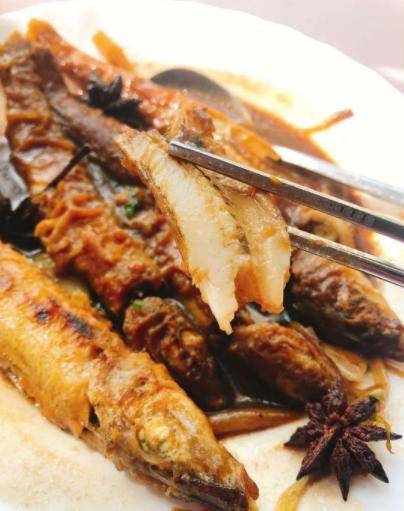 新鲜的沙丁鱼这样美味做法比装进罐头里更加营养又好吃吧