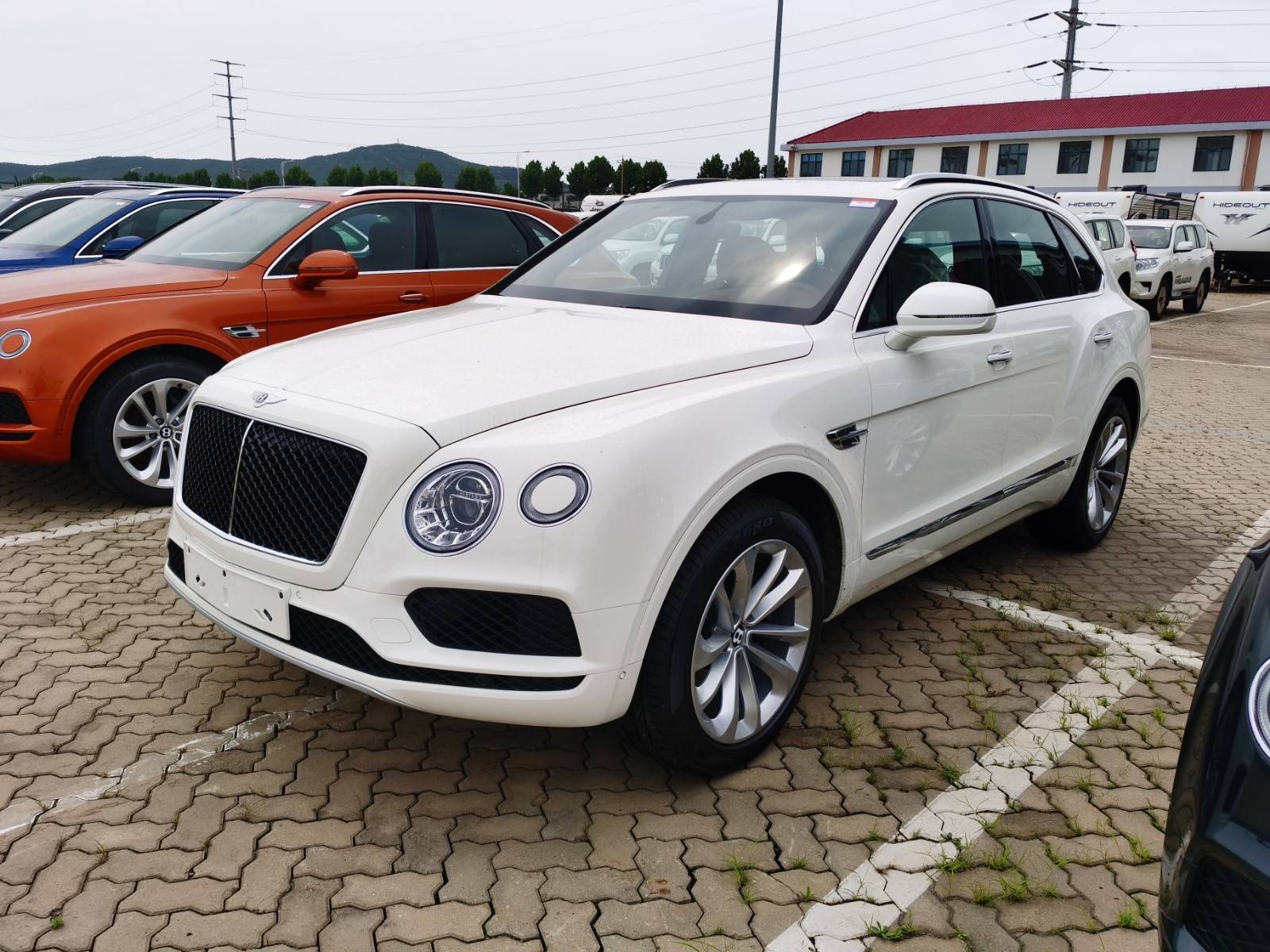 全新款宾利添越品质高端贵族气质尊贵驾驭