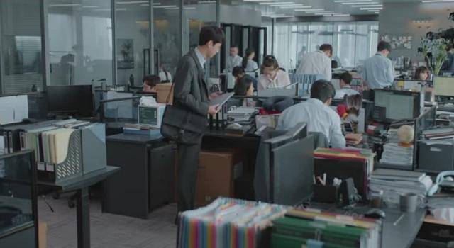 平凡的荣耀直击职场的千姿百态不谈恋爱的职场剧太可了