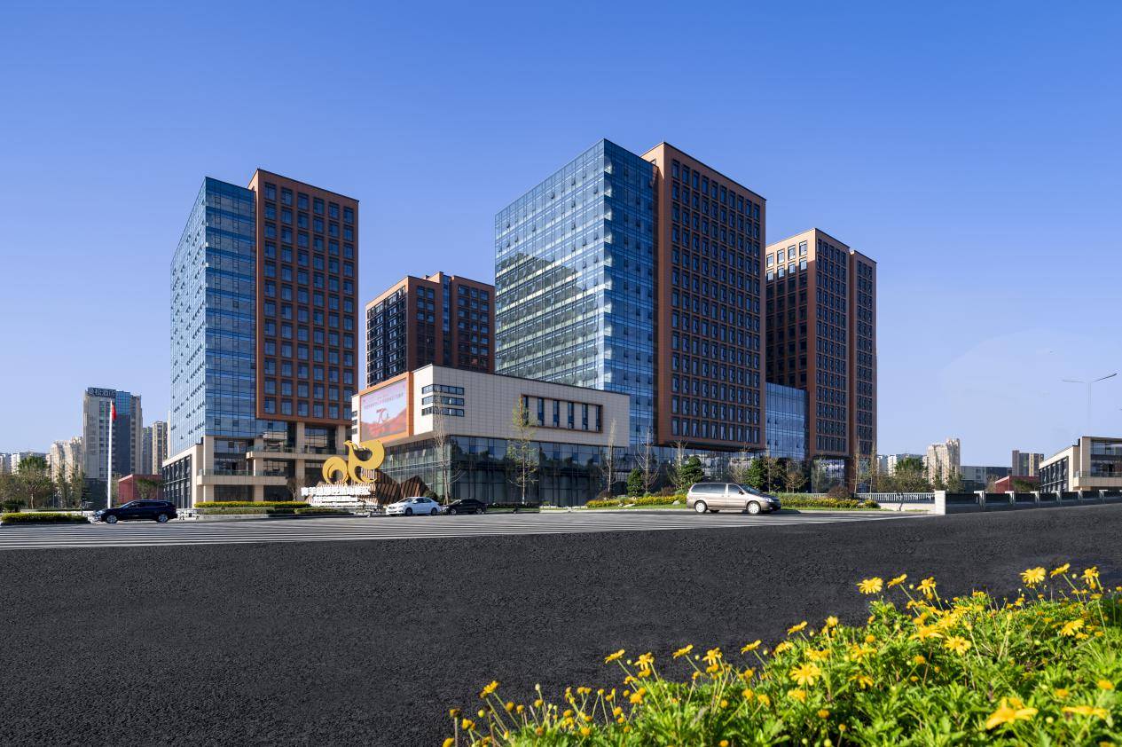 成都千年领头羊再现满分产业标杆青羊总部经济基地今日开园