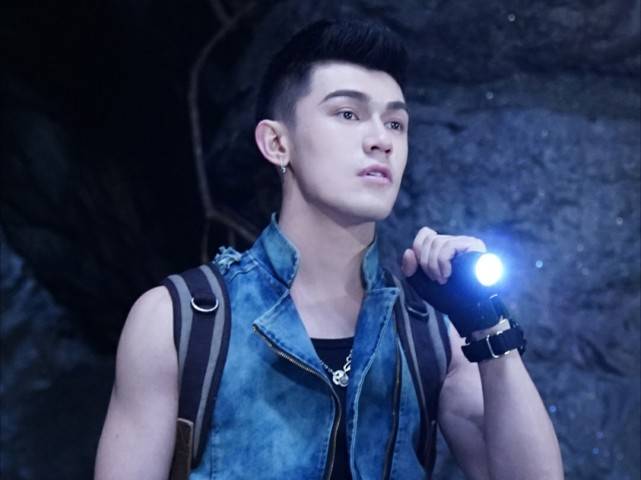 《重启》吴二白队伍里的叛徒是谁?刘丧身上的疑点最大