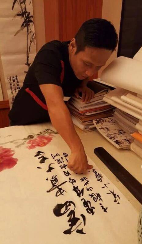 宋小宝书法欣赏比射墨大师邵岩还厉害书法水平赢得网友称赞