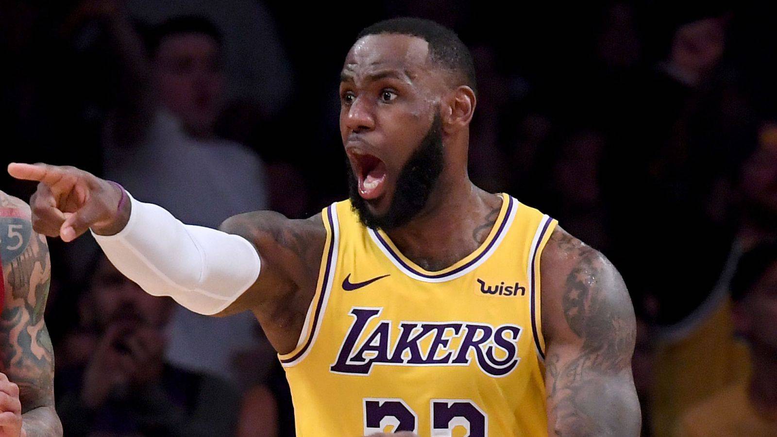 原创时隔36小时纽约时报披露布朗尼事件詹姆斯真要头疼了