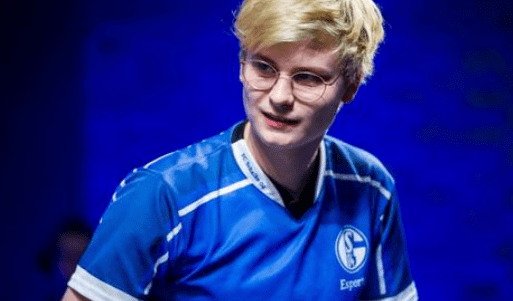 原创ig欲再寻外援theshyrookie谁留谁走