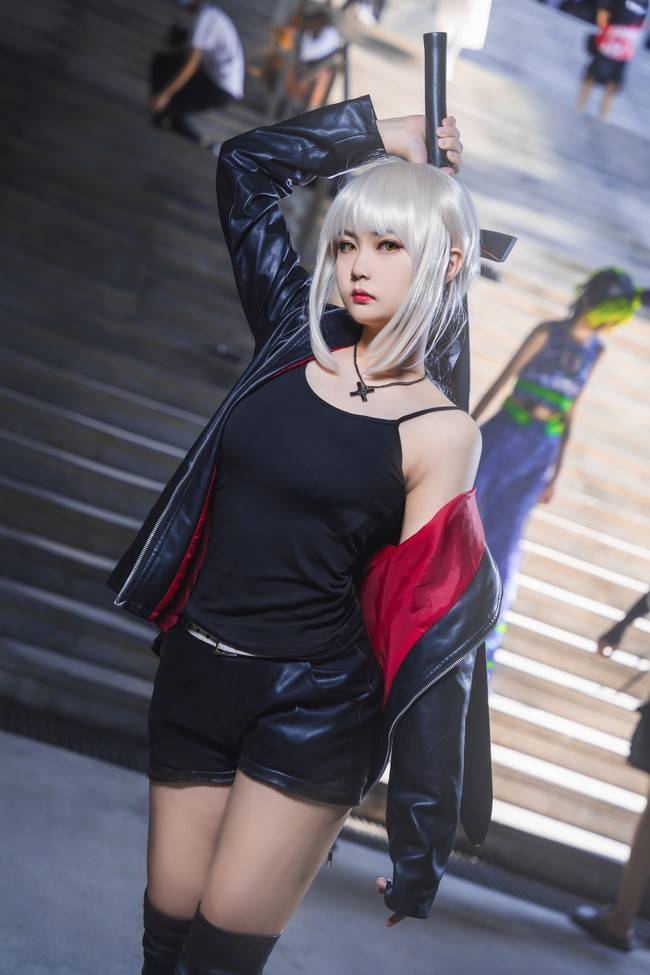 贞德alter:梦月之歾摄影:漫研子黑saber:千代紙stella