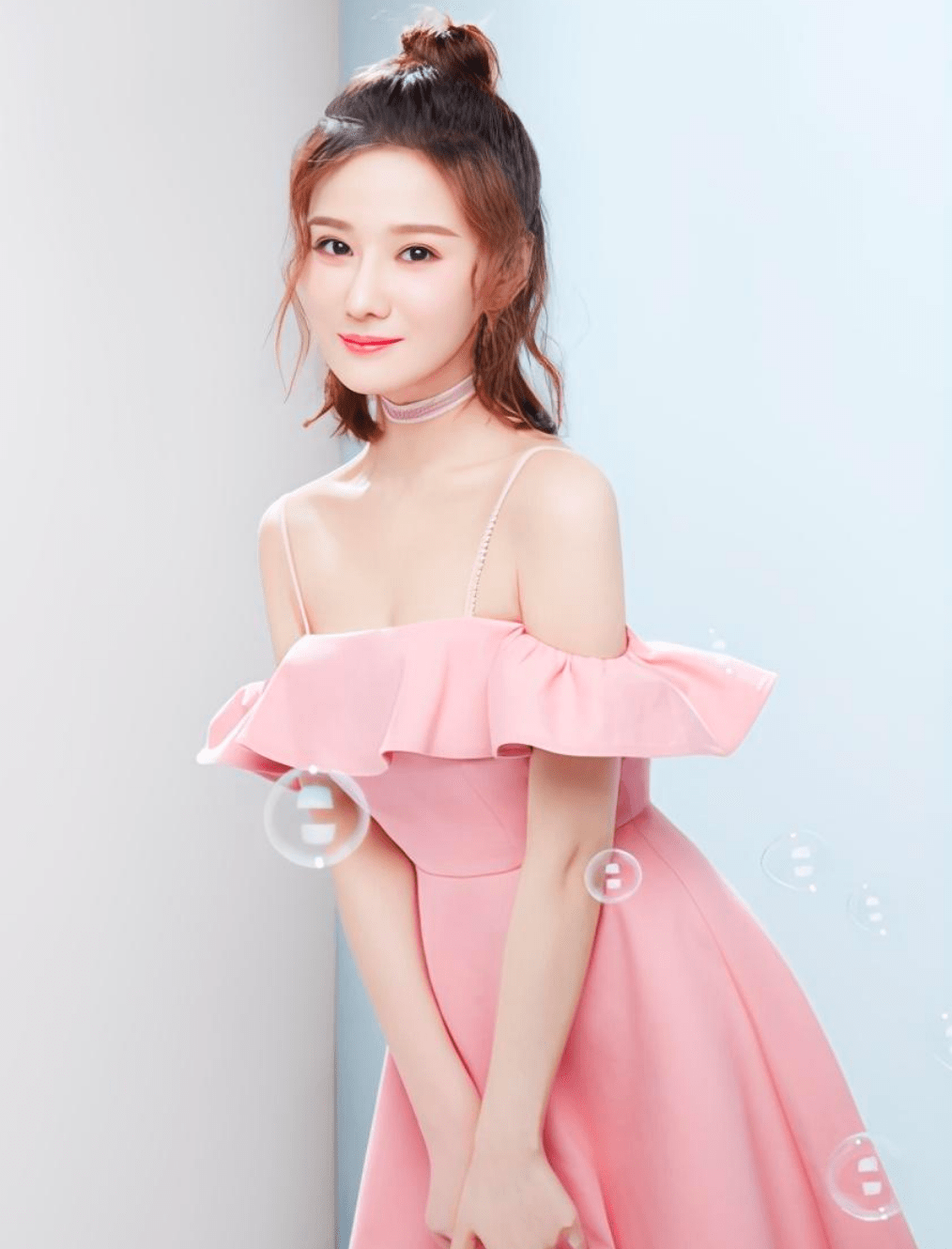 《约定期间爱上你》开播 潘一祎化身最强闺蜜"男友力"max