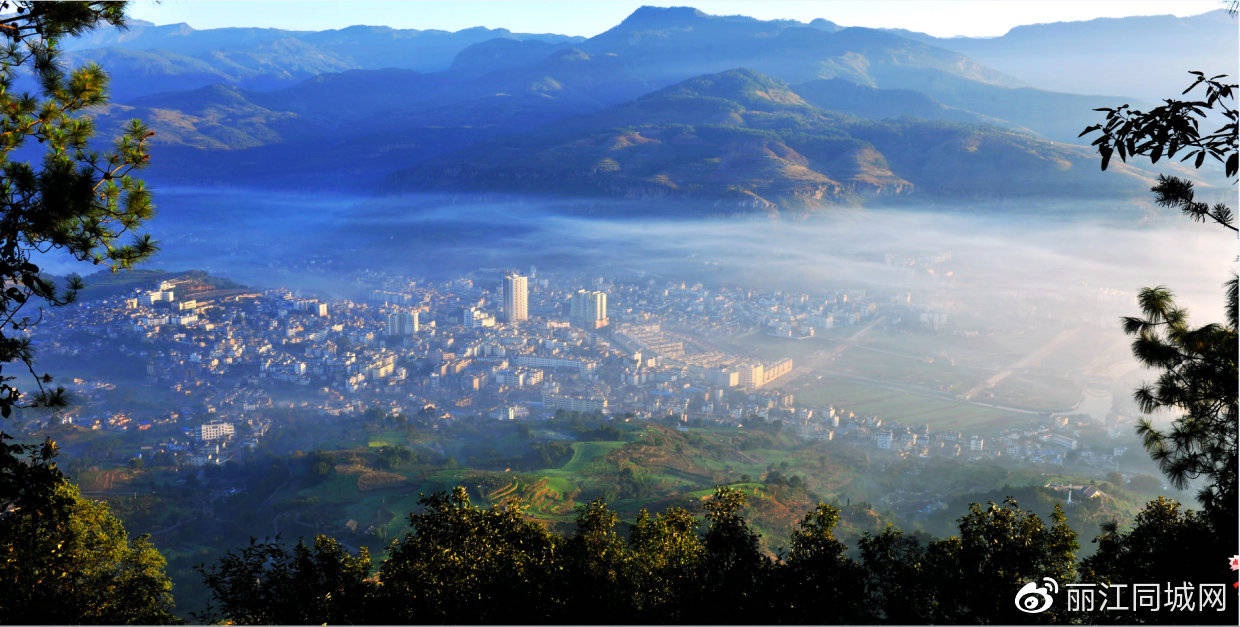 华坪县位于云南省西北部,丽江市东部,川滇两省交界处的金沙江中段北岸