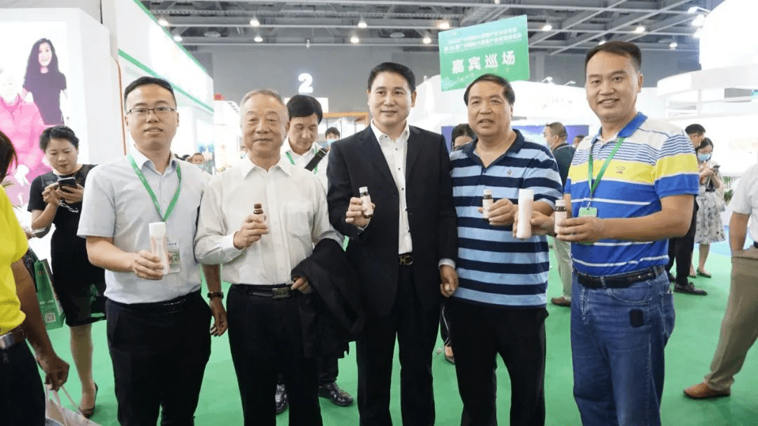 祝贺娃哈哈悠简第29届广州国际大健康产业博览会圆满成功