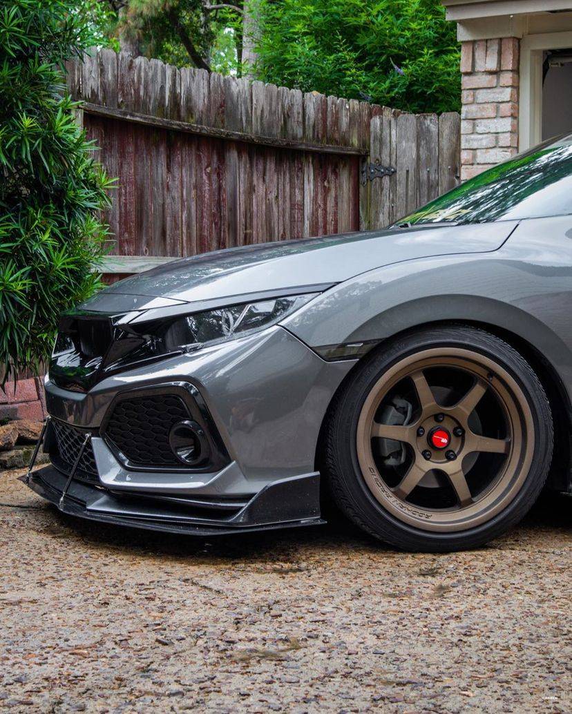 案例|两厢思域竞技风改装,进入竞技状态才是他的主场!