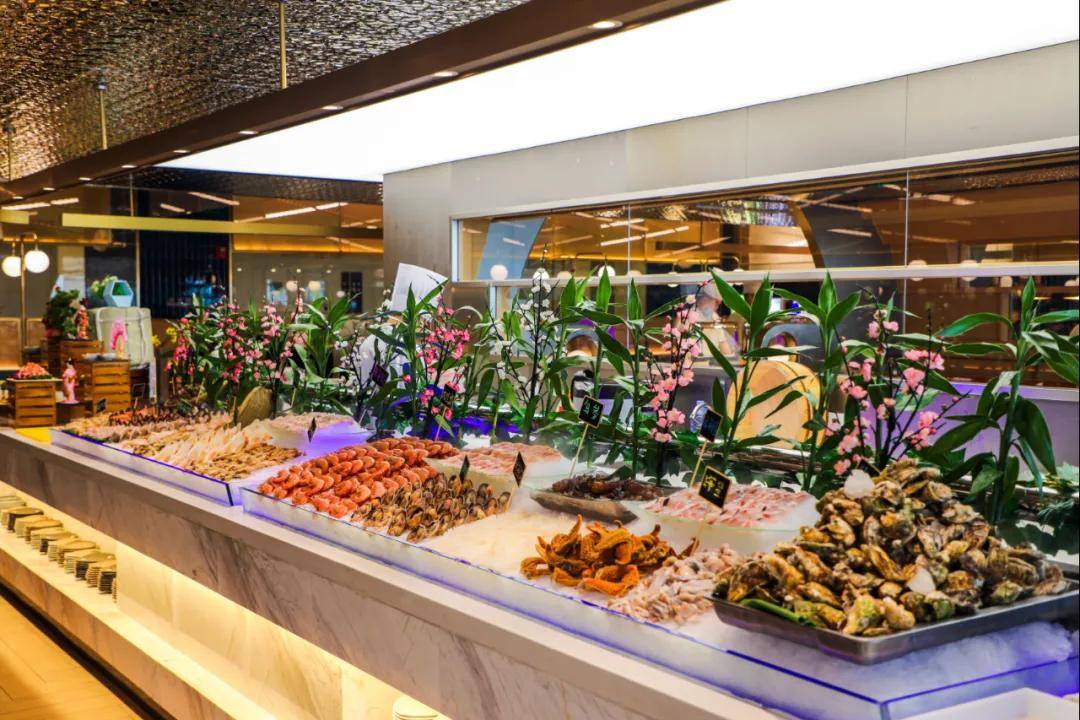 恒隆新晋日料海鲜自助,200 种美食,不到1元/道!
