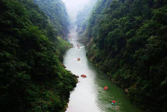 空氣清新小溪生態旅遊景區自然人文風光原始古樸,保護區位於湖南省