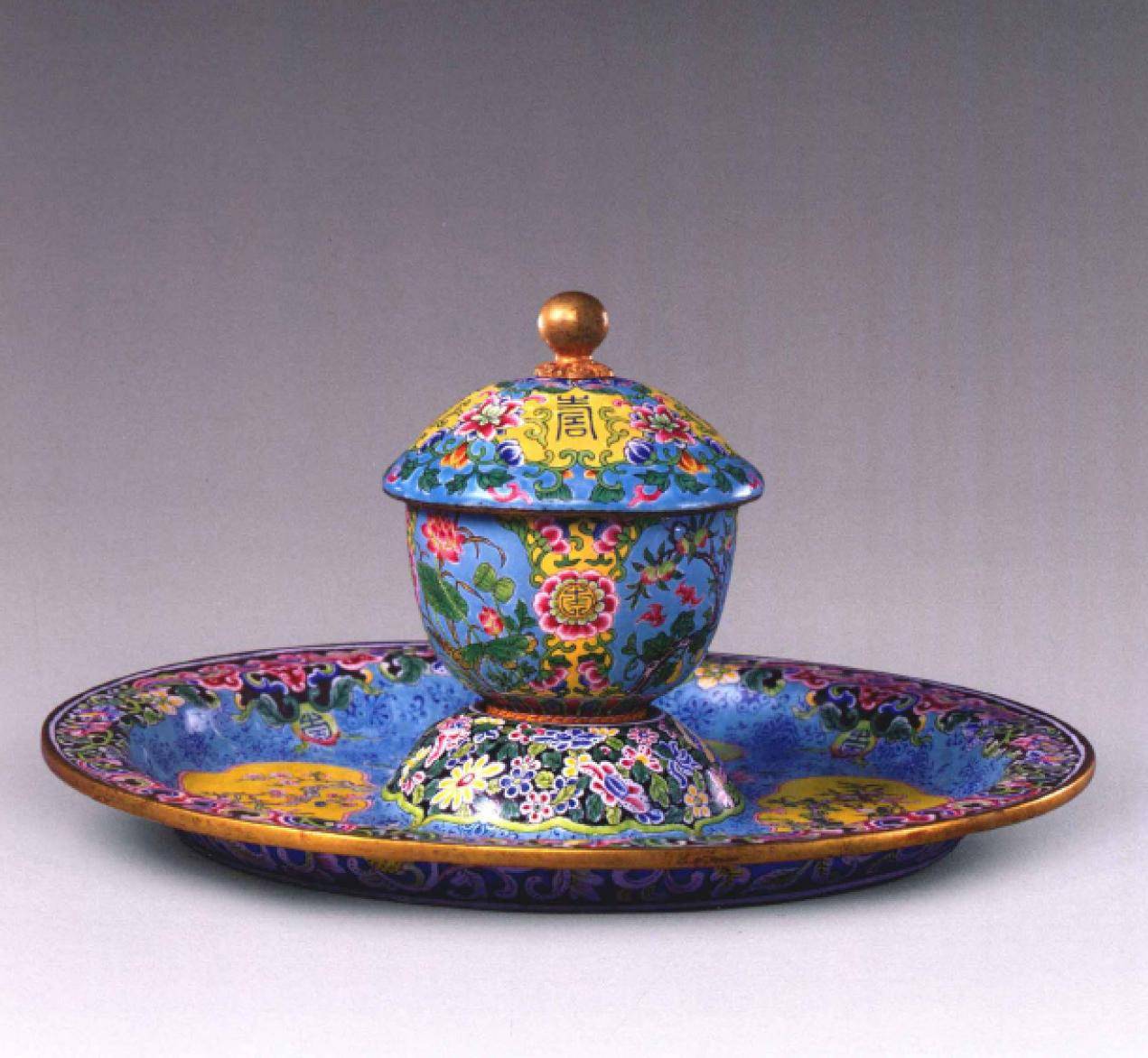 故宫博物院珍藏宝物欣赏,清雍正画珐琅器,精美绝伦的工艺品
