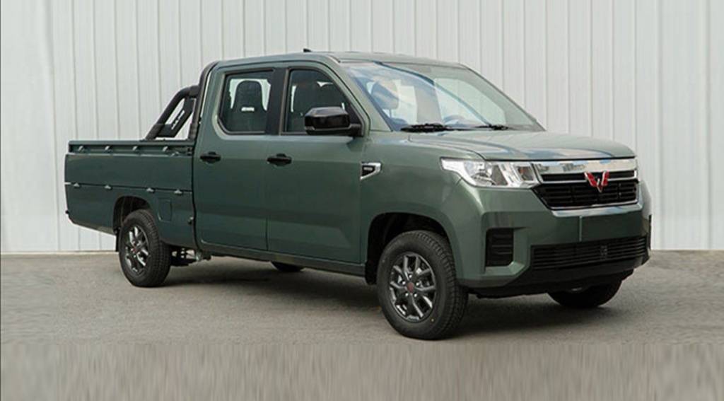 首款五菱皮卡征途国民乡镇拉货出行神车