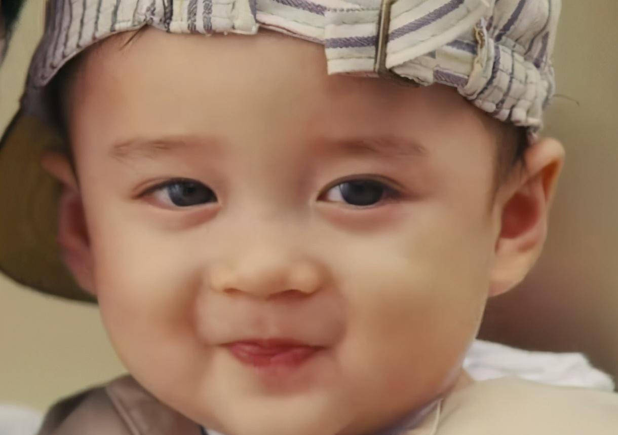 当年在《宝贝计划》里的小男孩,曾很招人喜欢,如今长成啥样了?