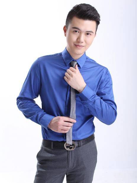 刘锦江,安徽广播电视台新生代主持人,2015年进入安徽广播电视台,主持