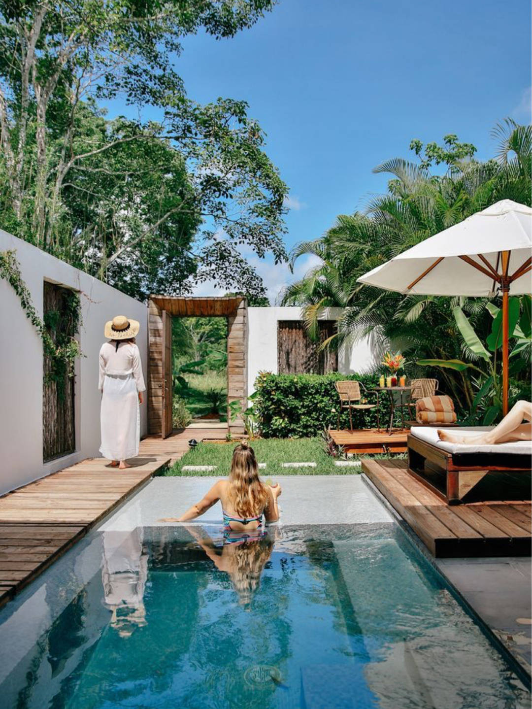 玩转庭院16个庭院游泳池设计非常诱人舒适