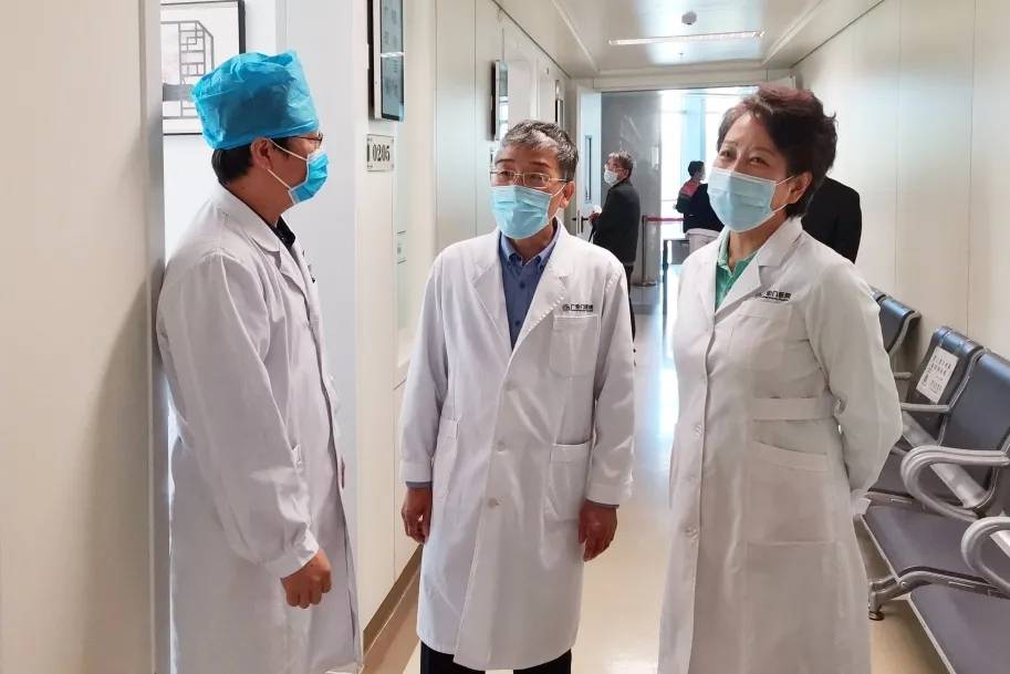关于广安门中医院黄牛排队挂号CT加急办理入院+包成功的信息