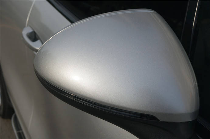 保时捷卡宴改色小珠光银 法国hexis铸造级改色膜 保时捷换颜色