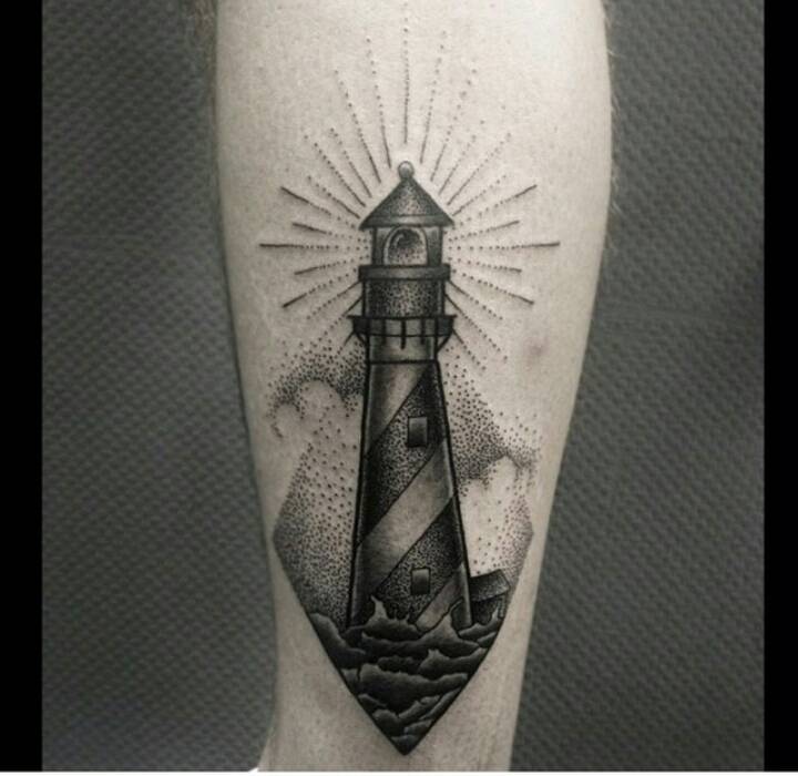 上海由龙纹身灯塔纹身图案欣赏