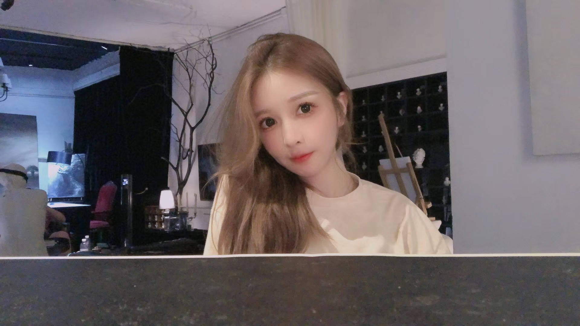 日升文化主播驾到性感的代名词跃动精灵慧儿