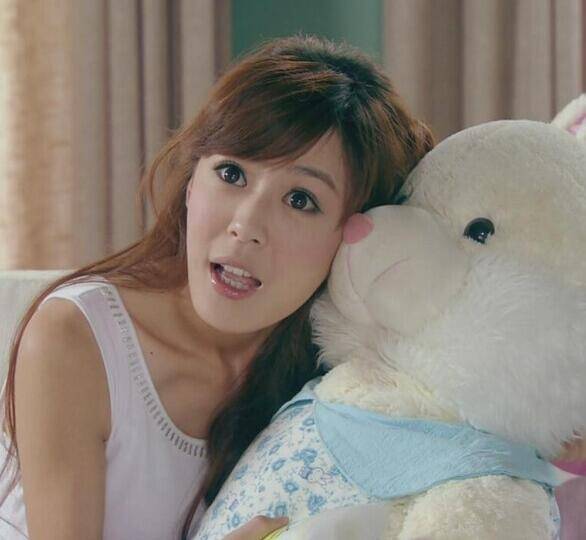 原创女明星的傻白甜角色赵丽颖是薛杉杉虞书欣是蔡敏敏看到她童年女神